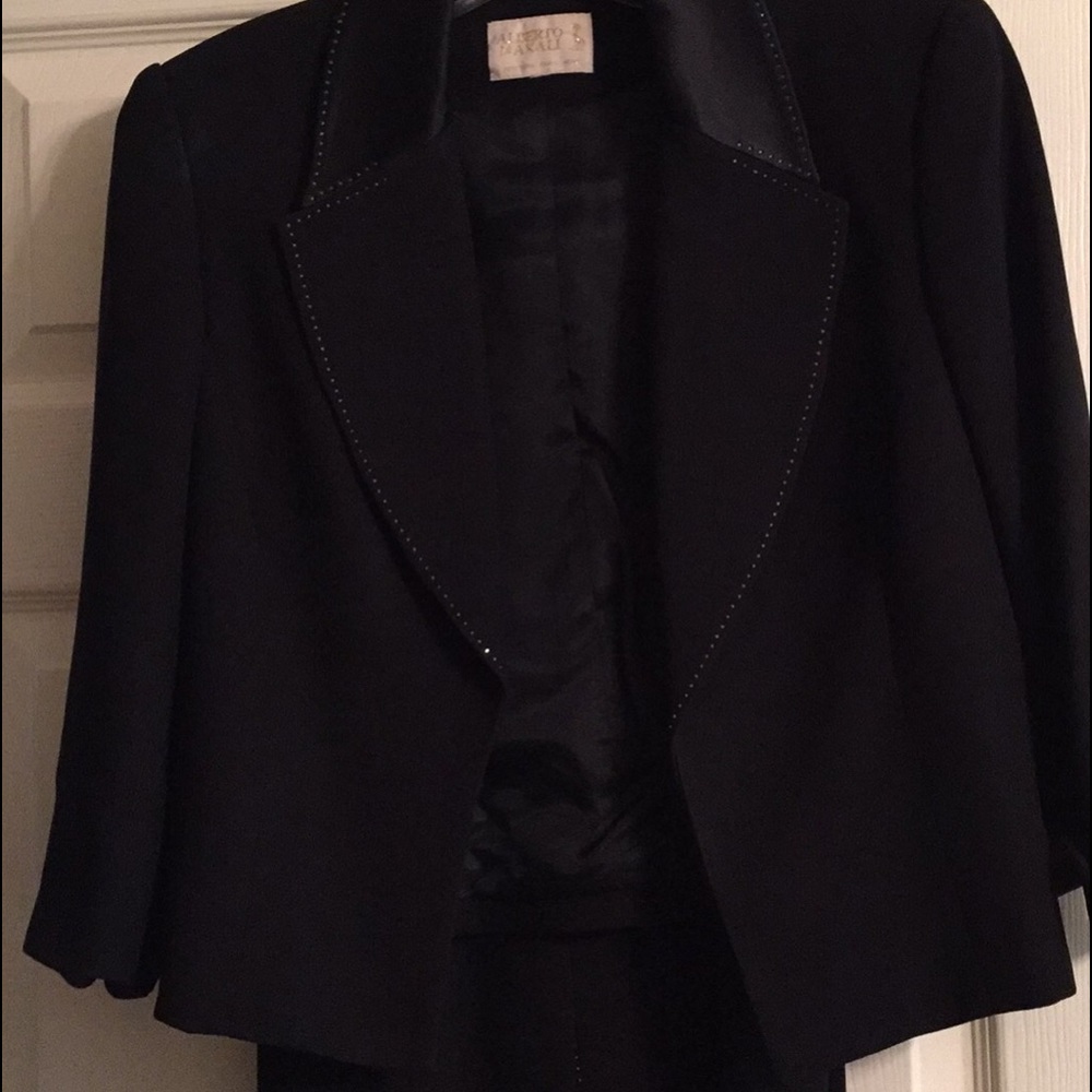 Albert Makali Designer Pants Suit